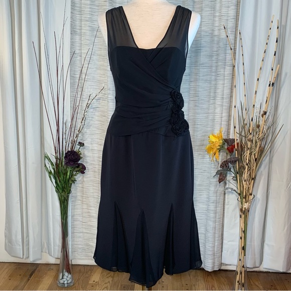 Rickie Freeman Teri Jon black sleeveless party dress. - Picture 2 of 16